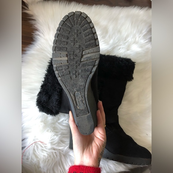 Like new winter boots faux fur - Picture 10 of 10